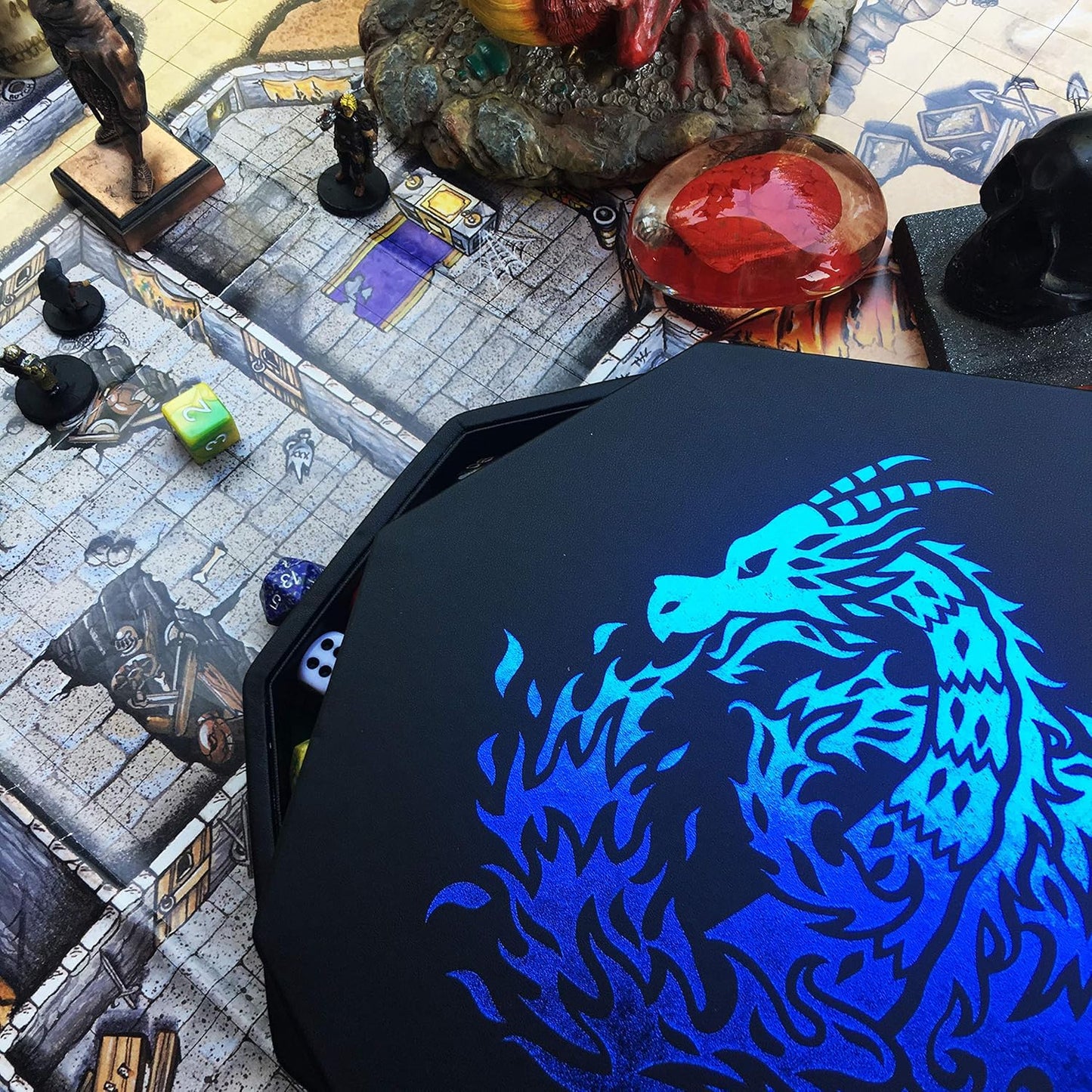Fire Dragon Würfelschale mit Deckel, Blue