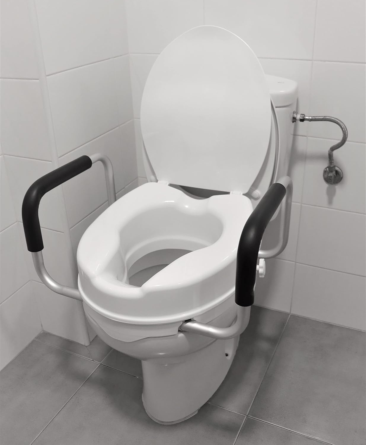 Toilettensitzerhöhung mit Armlehnen