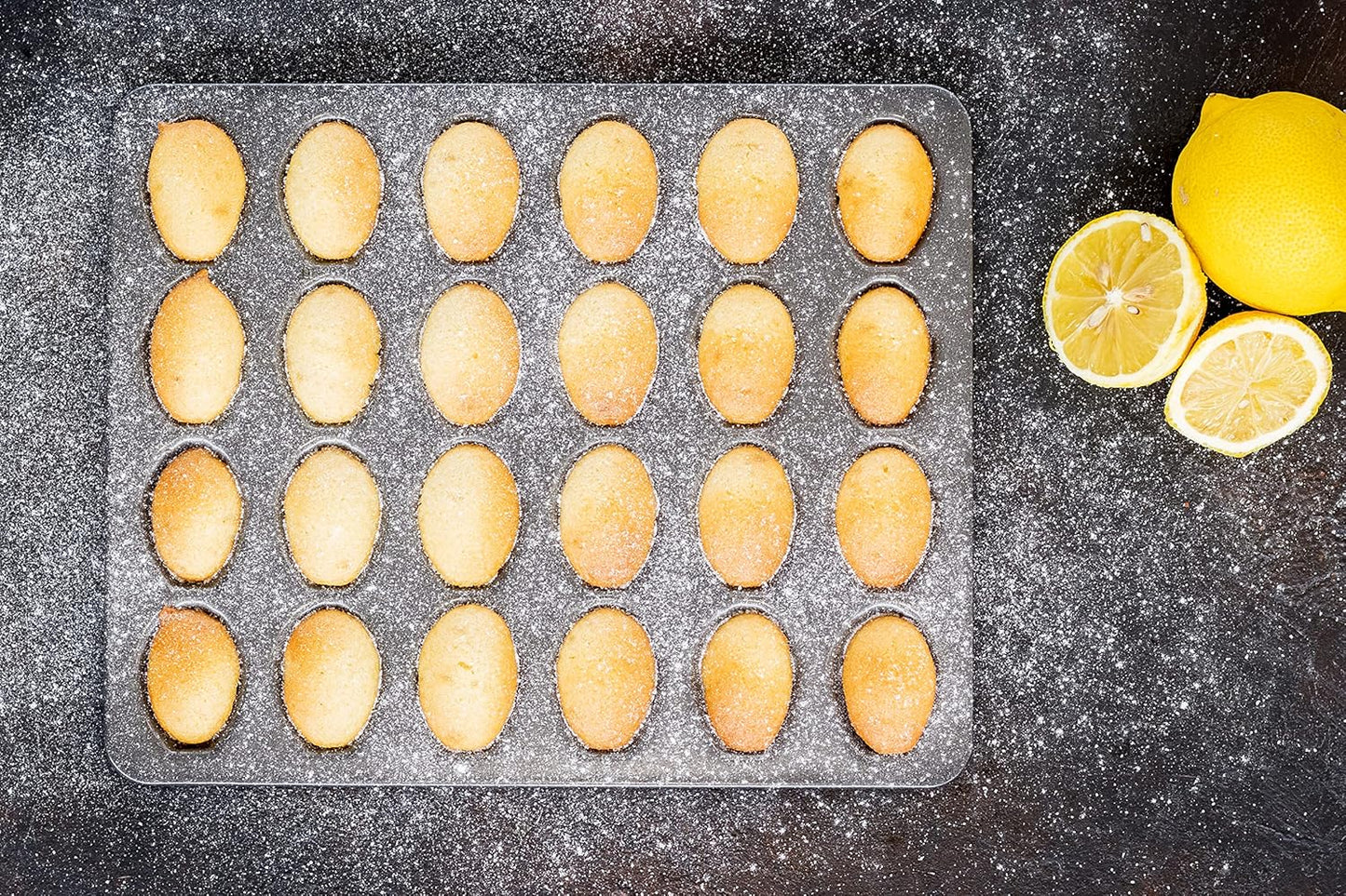 Madeleine-Blech mit Antihaftbeschichtung, 24-Loch, 24-Loch (27 x 21 cm/11 x 8 Zoll) Einzeln