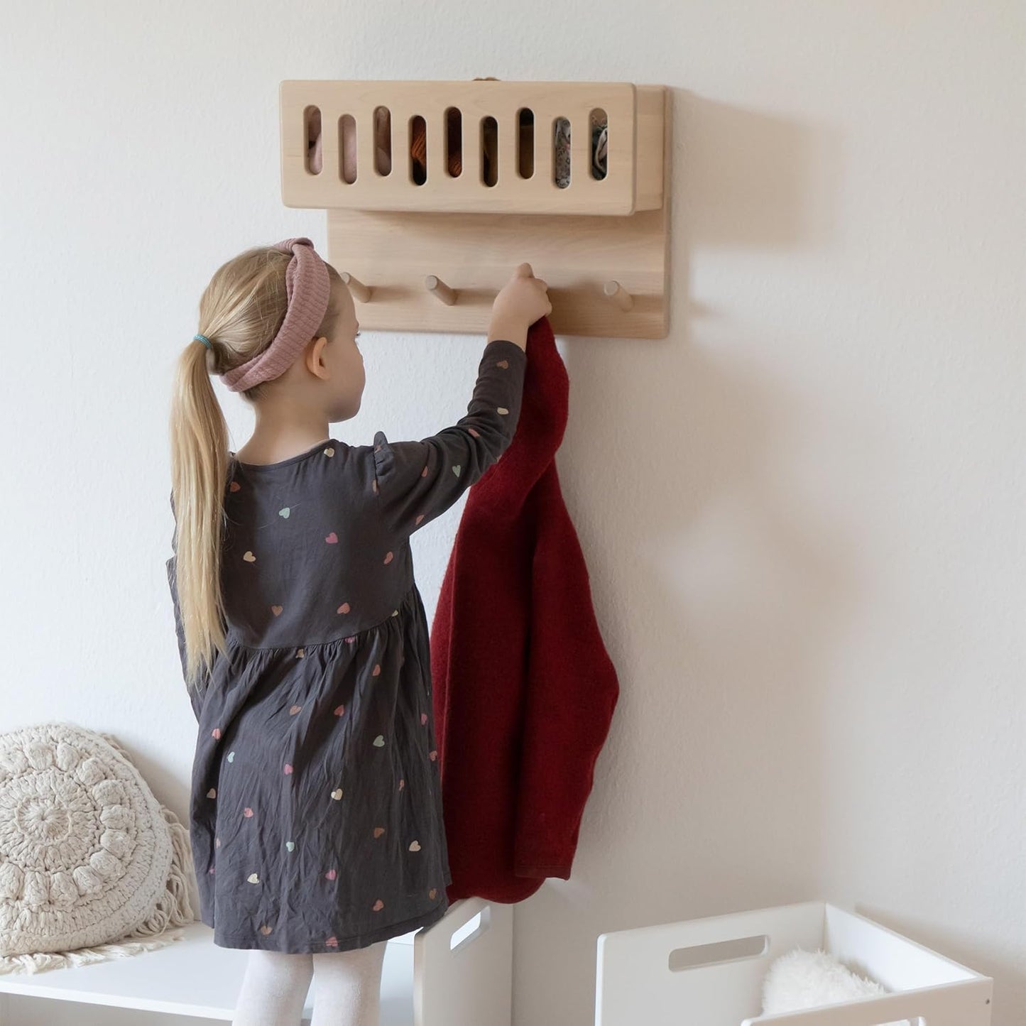 Kindergarderobe aus Holz, Klein (ohne Sichtfenster) Natur Lackiert