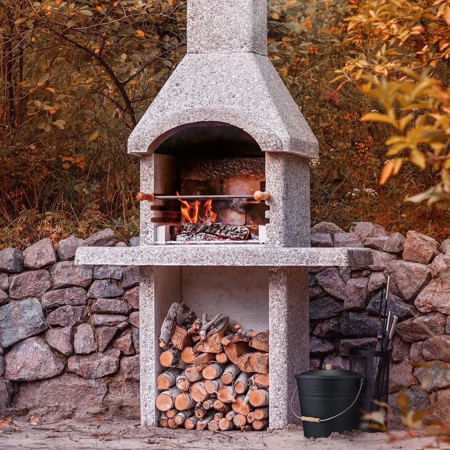 Ascheeimer mit Deckel