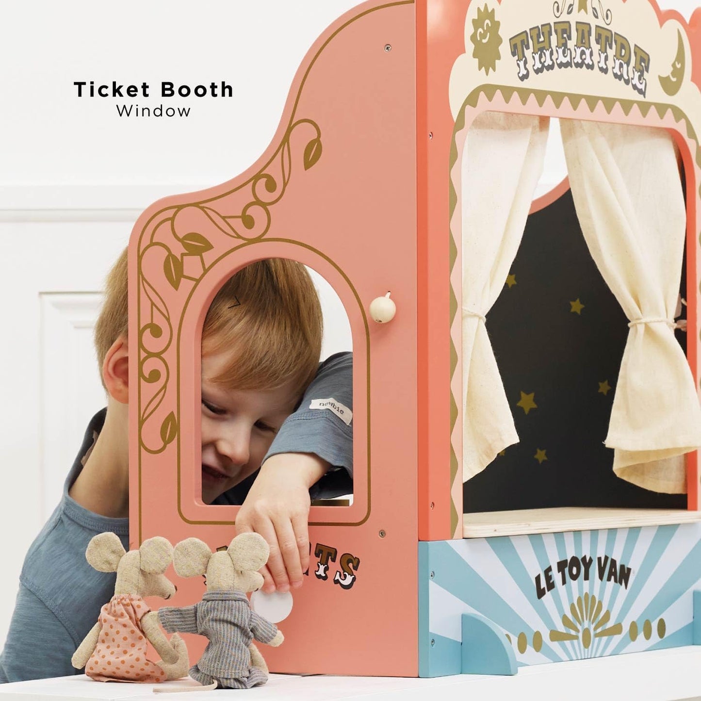 Tischpuppentheater aus Holz