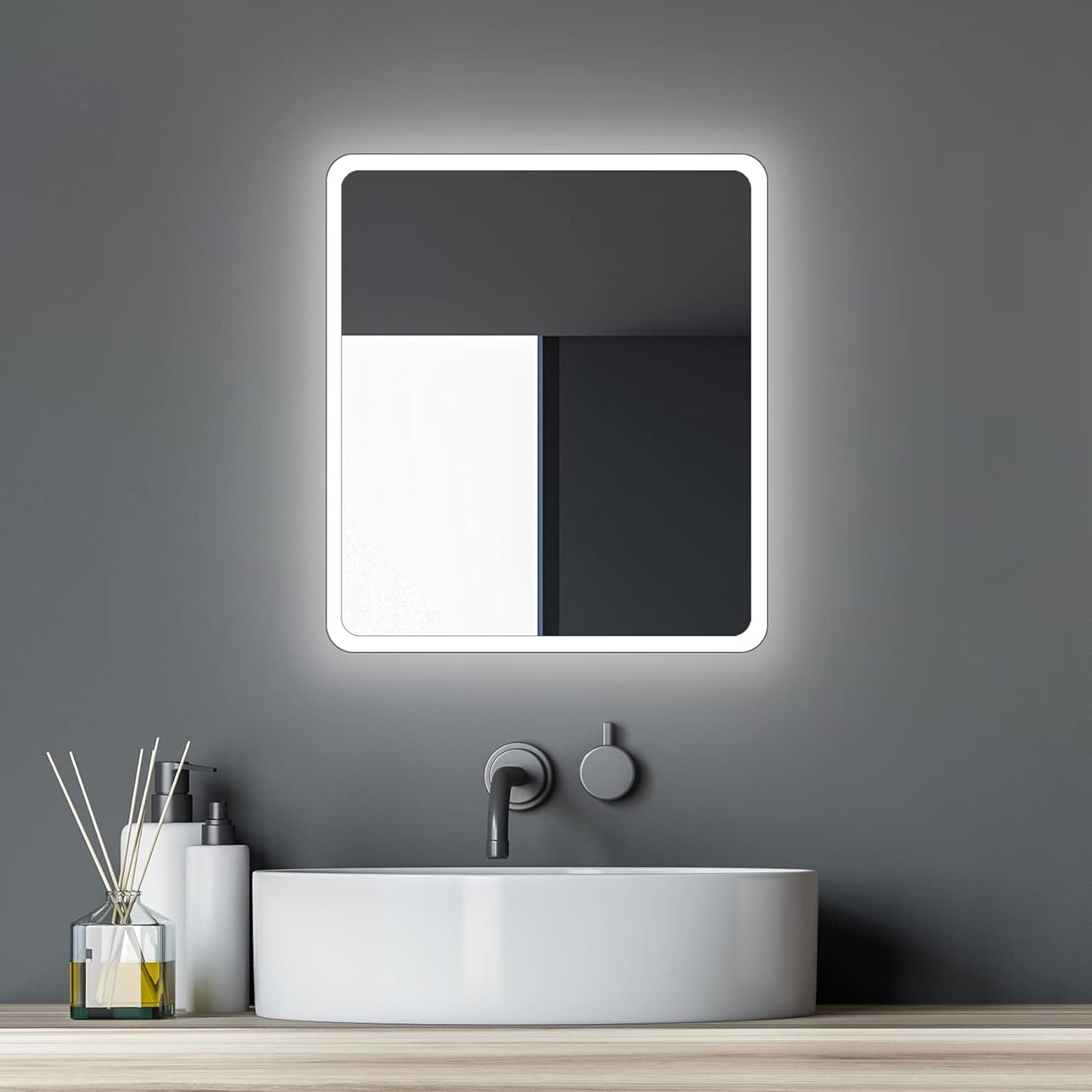 Badezimmerspiegel mit LED-Beleuchtung, 40L x 45B cm