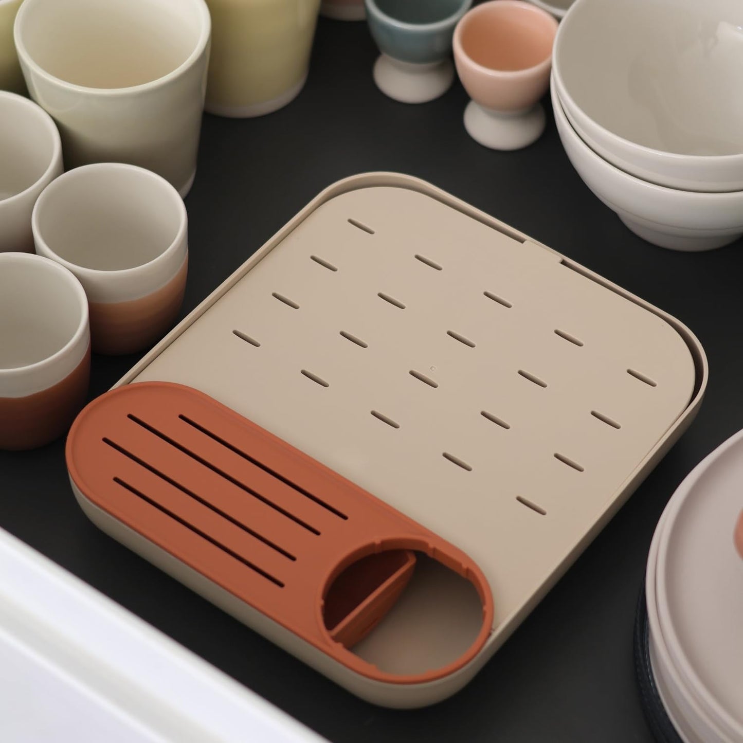 Modulares Abtropfgestell für Babyflaschen und Geschirr, Orange