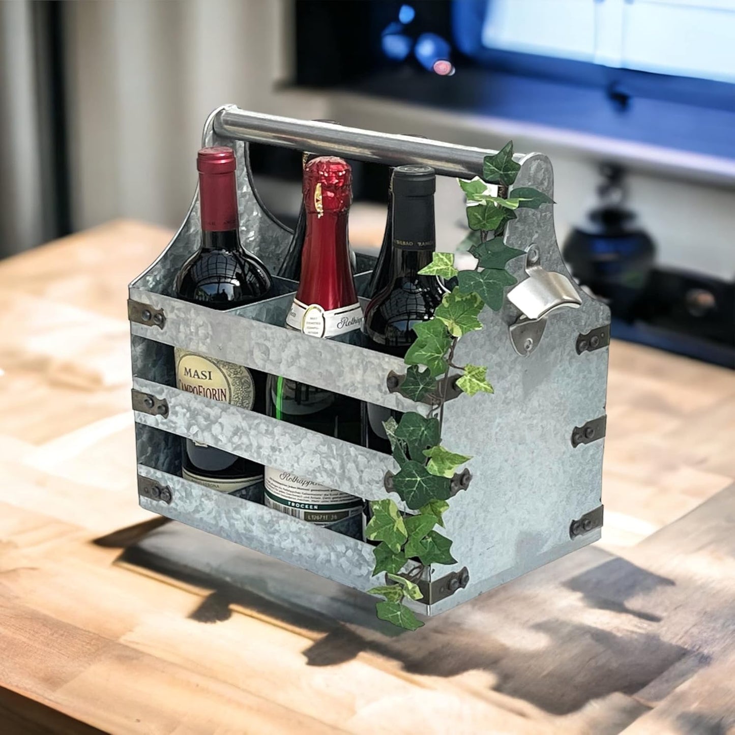 Weinträger mit Flaschenöffner