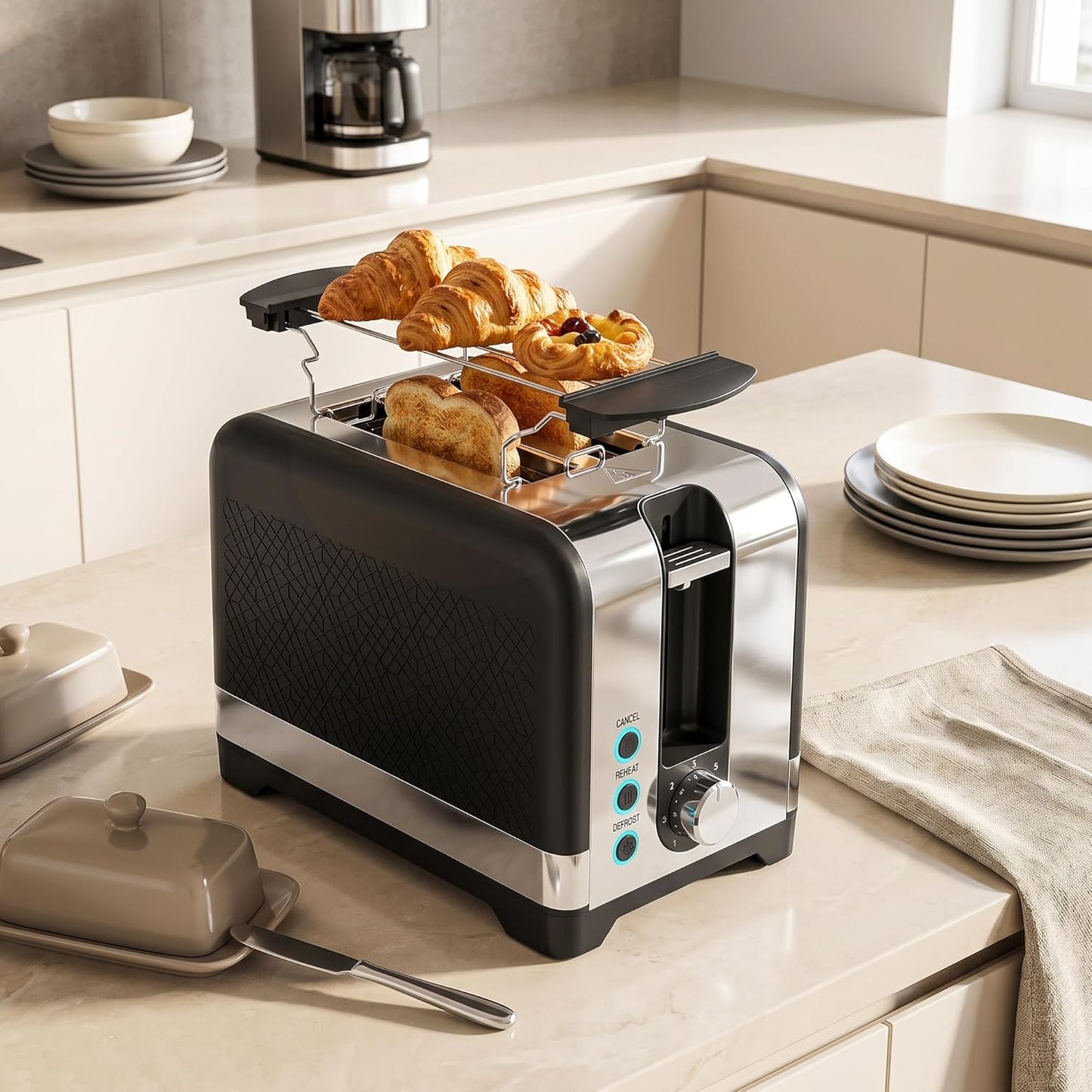 Toaster mit 7 Bräunungsstufen und Brötchenaufsatz