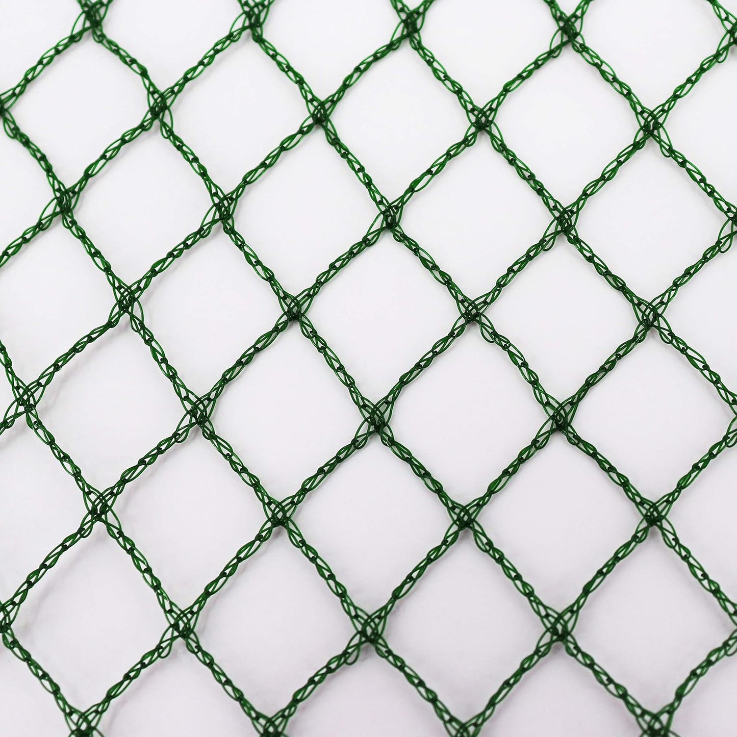 Engmaschiges Teichabdecknetz