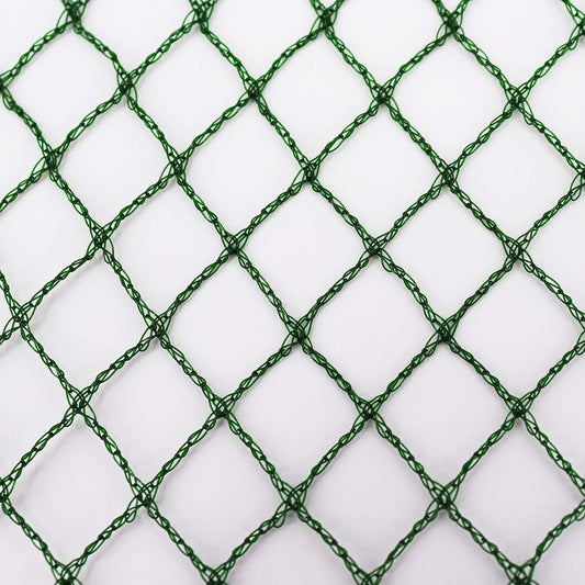 Engmaschiges Teichabdecknetz