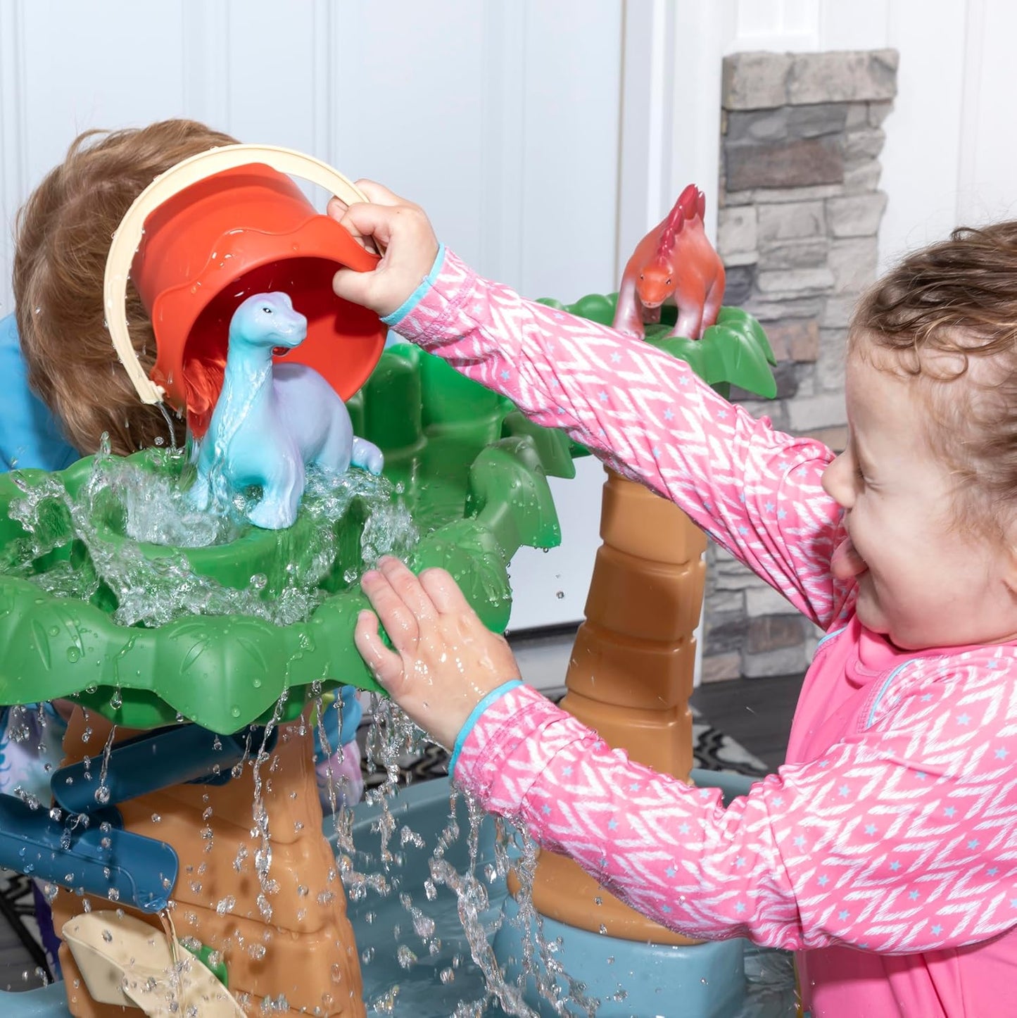 Dino Showers Wasserspieltisch mit Zubehör (13-teilig), Braun
