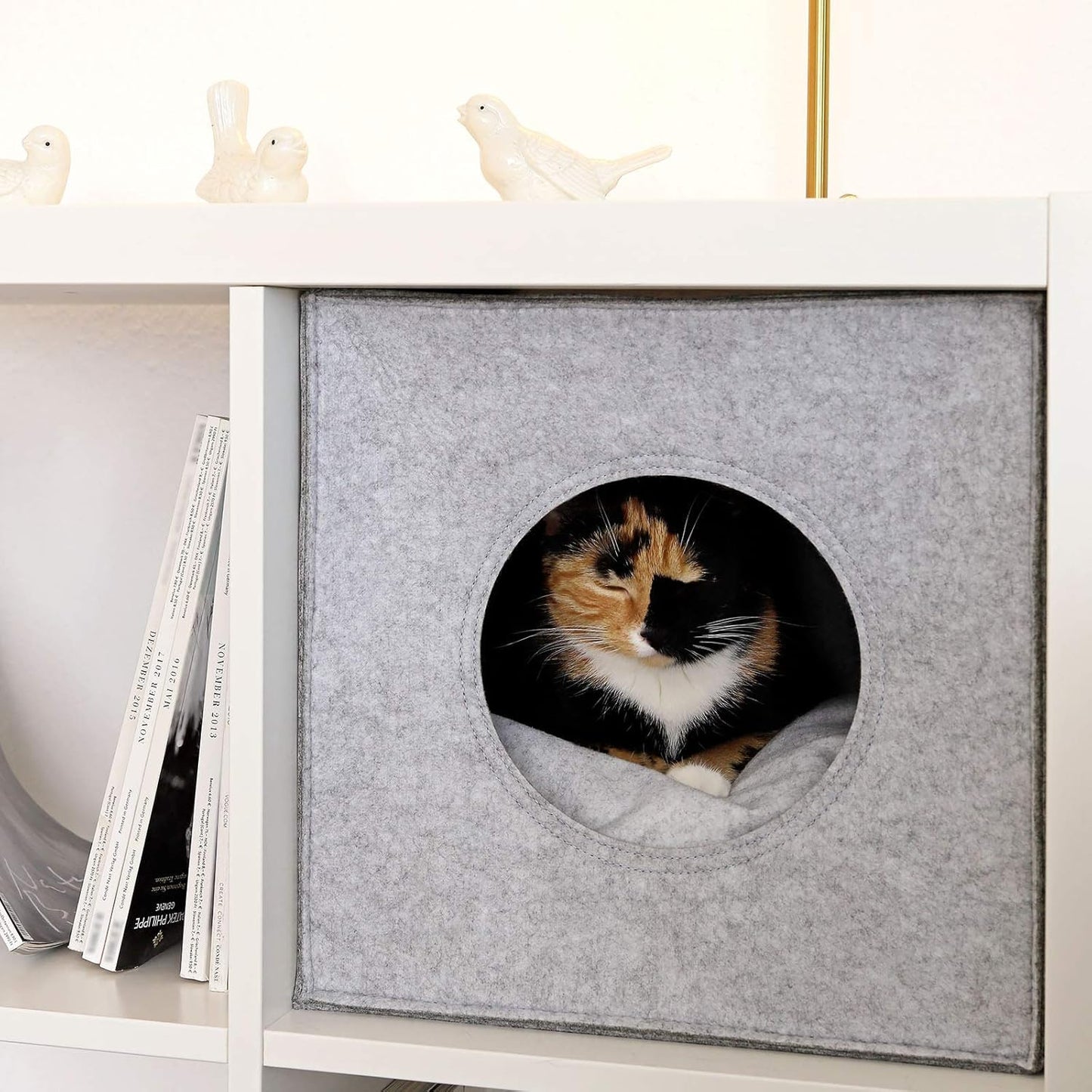 Katzenhöhle Regalsysteme, faltbar, Hellgrau L 37 x B 33 x H 33 cm (Packung mit 1) Mit Kissen