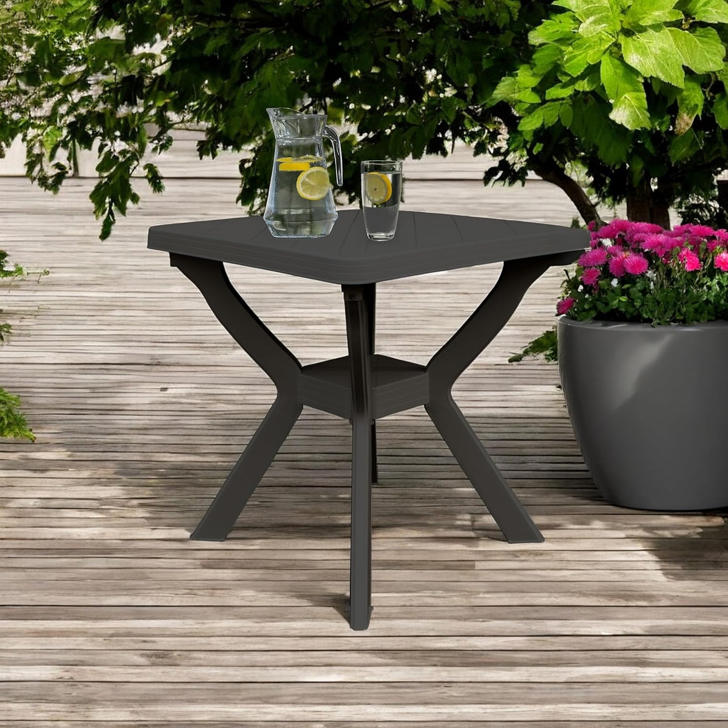 Wasserfester Gartentisch