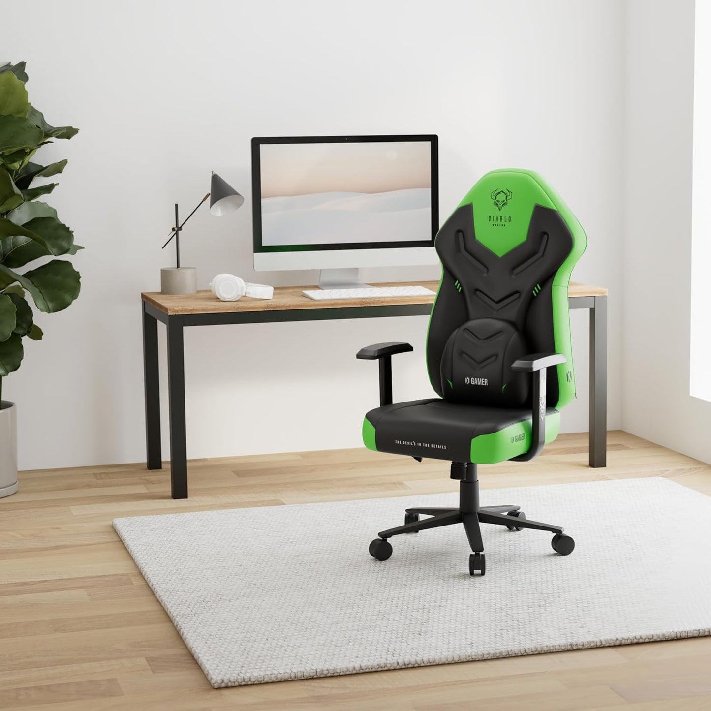 Ergonomischer Gaming-Stuhl mit Lendenwirbelkissen, Schwarz-grün 128 cm x 68 cm x 55 cm