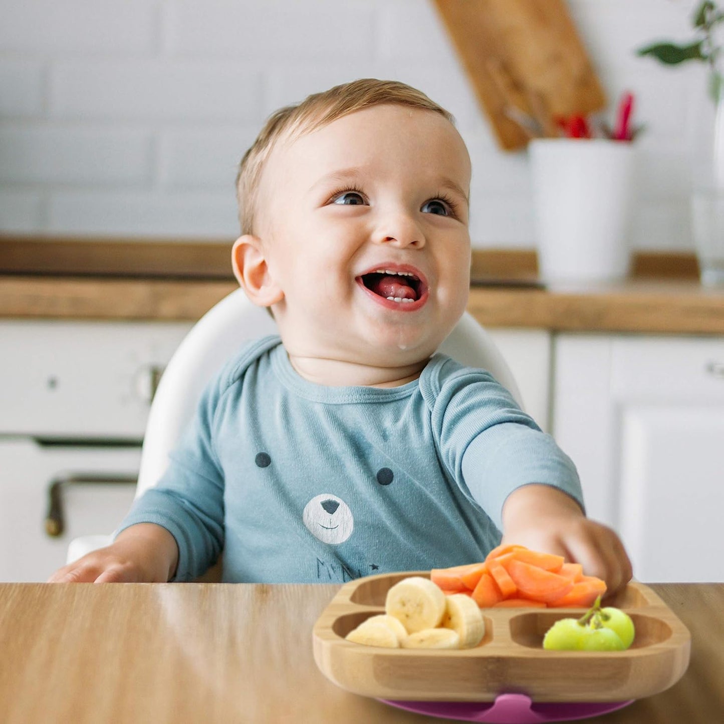 Kinderteller mit Saugnapf aus Bambus, Pink