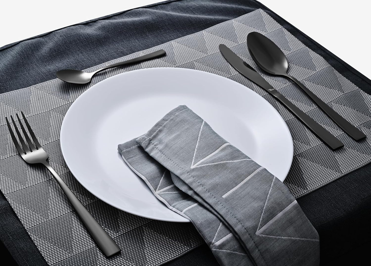 Spülmaschinenfestes Besteckset, 32 - teilig Schwarz