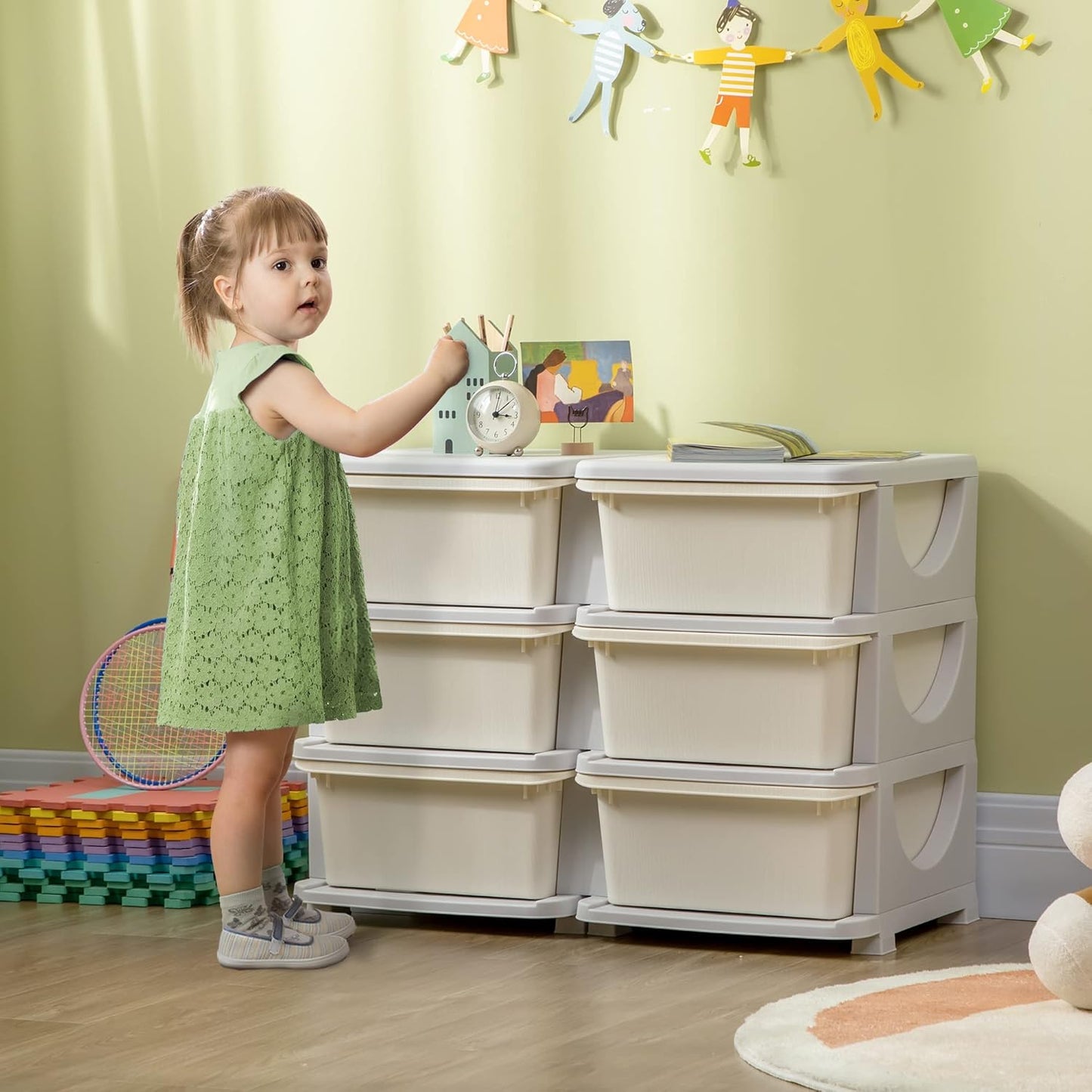 Kinderschubladenschrank mit abgerundete Kanten, 75L x 37B x 56,5H cm Cremeweiss