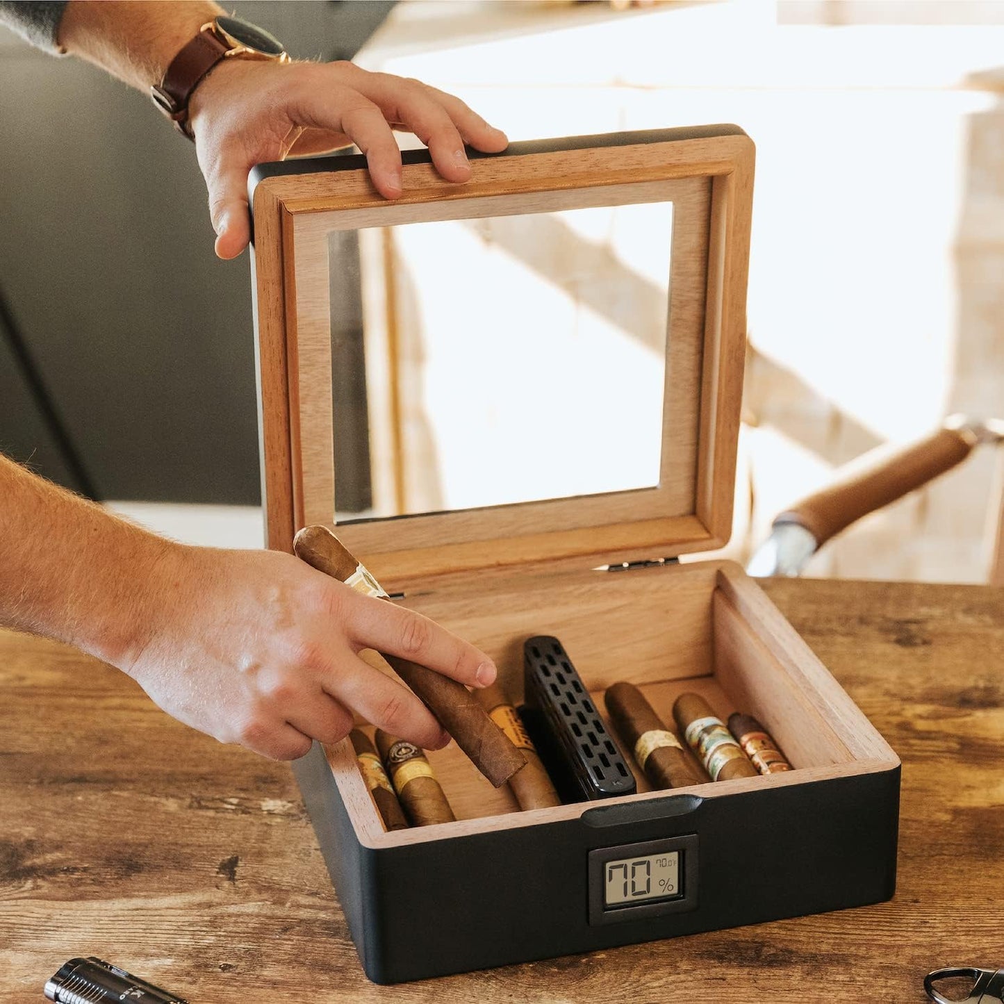 Humidor, Schwarz