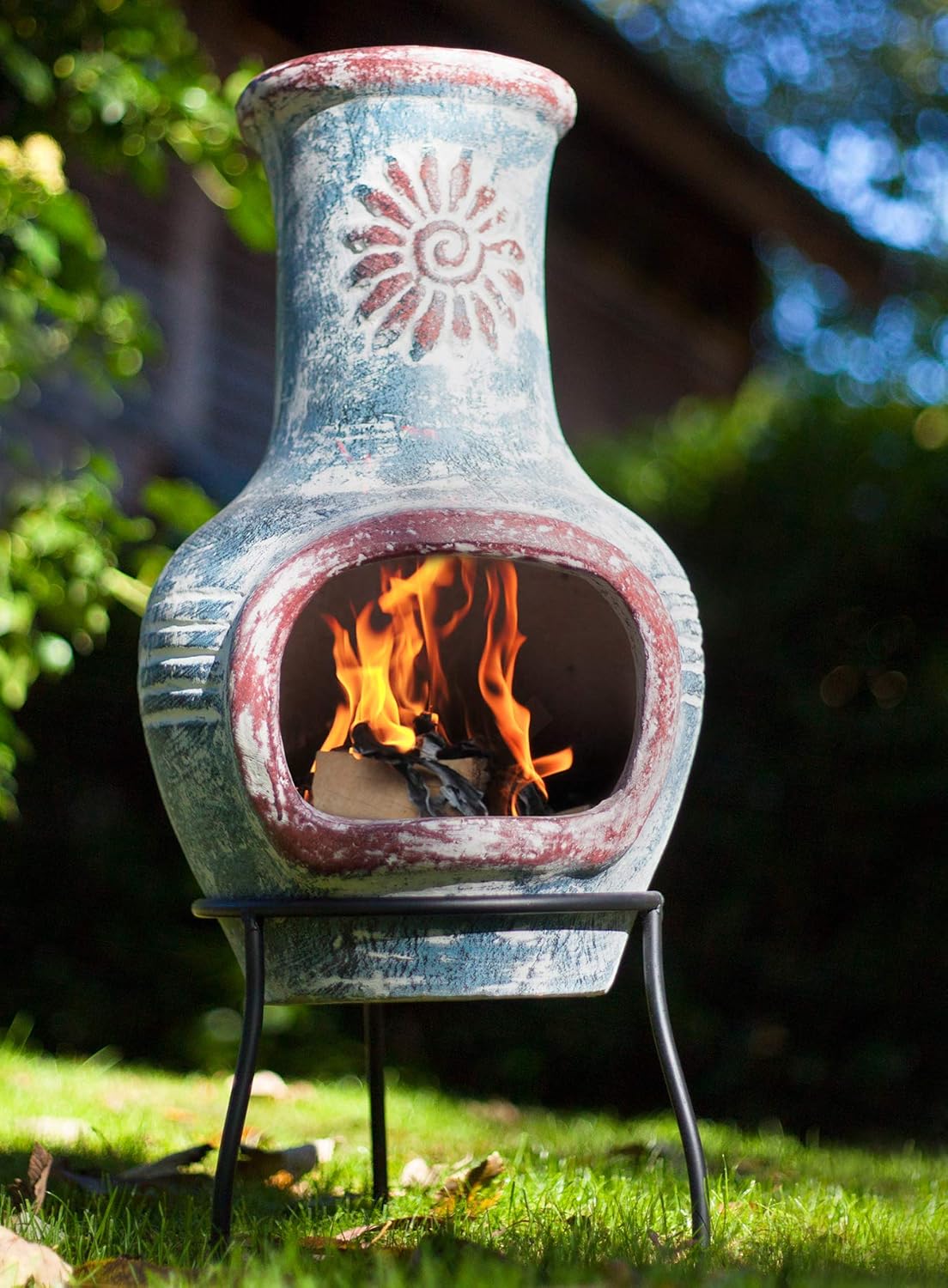 Traditioneller Swirl Clay Chimenea mit Regenabdeckung, Swirl