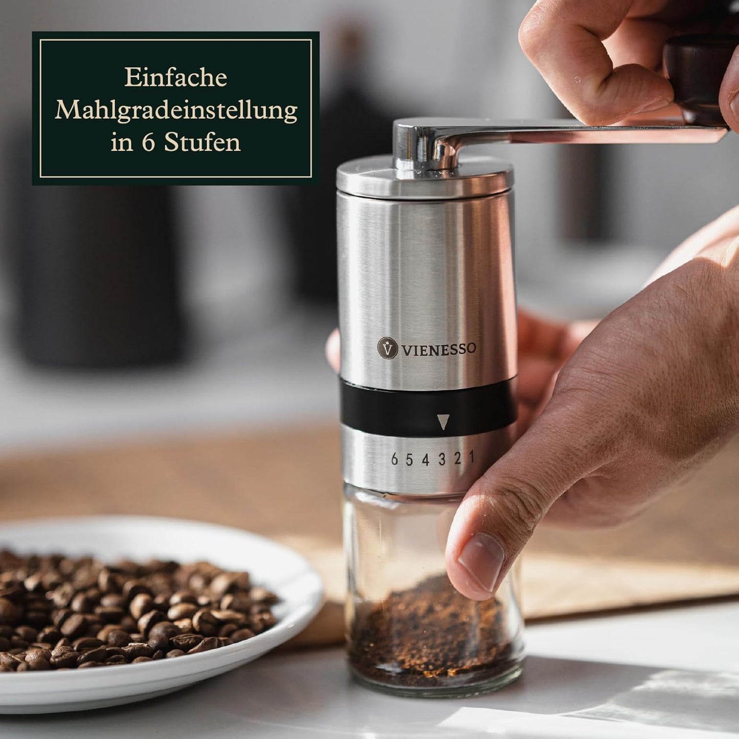 Manuelle Kaffeemühle mit Keramikmahlwerk, Silber