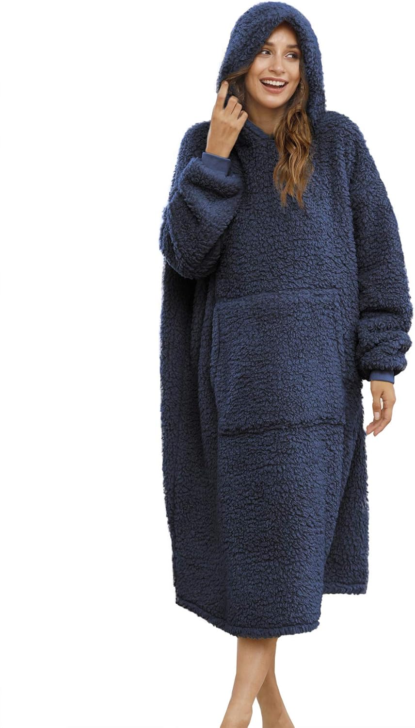 Übergrosse Sherpa-Decke mit Kapuze, Einheitsgröße Navy