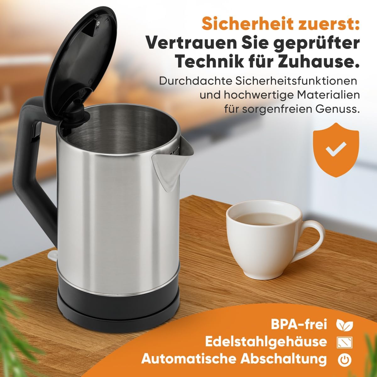 Edelstahl-Wasserkocher mit Einhandbedienung, Schwarz/Edelstahl