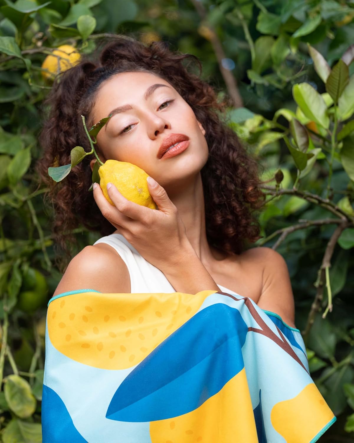 Schnelltrocknendes Strandhandtuch, 160cm x 90cm 37 Lemon Flowers
