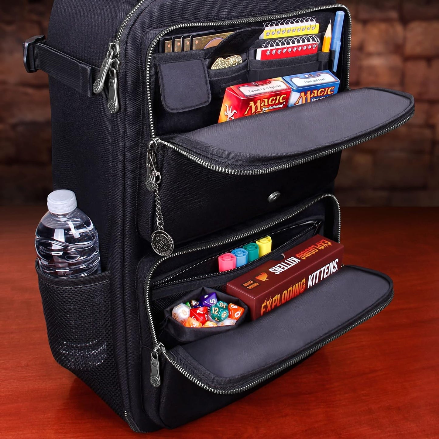 Tabletop Collector's Edition Card Storage Backpack, Drachen Schwarz