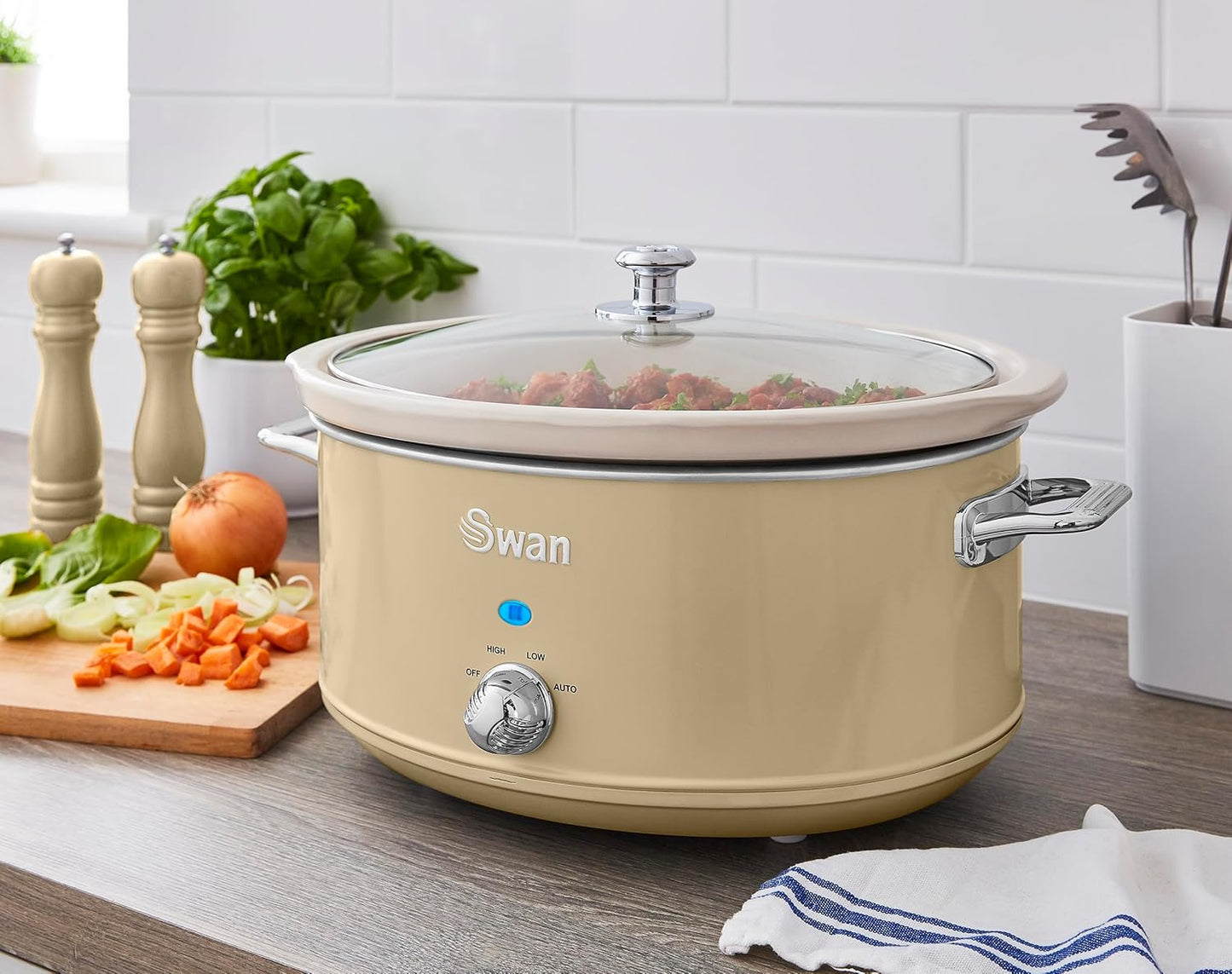 Retro Slow Cooker SF17031CN mit Keramikbehälter