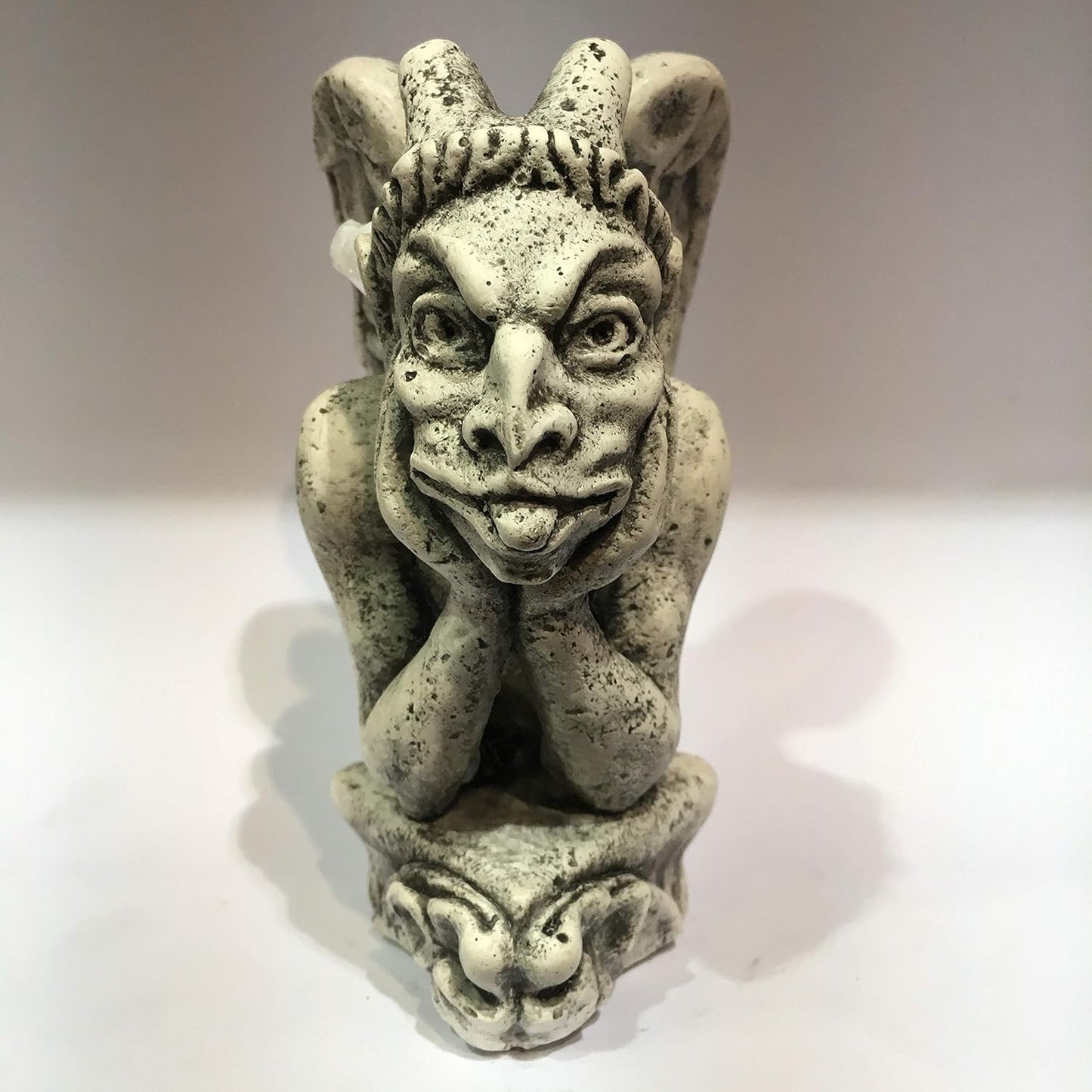 Notre Dame Gargoyle Modell Penseur