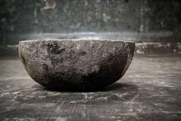 Steintrog Vogeltränke aus Naturstein, Bowl