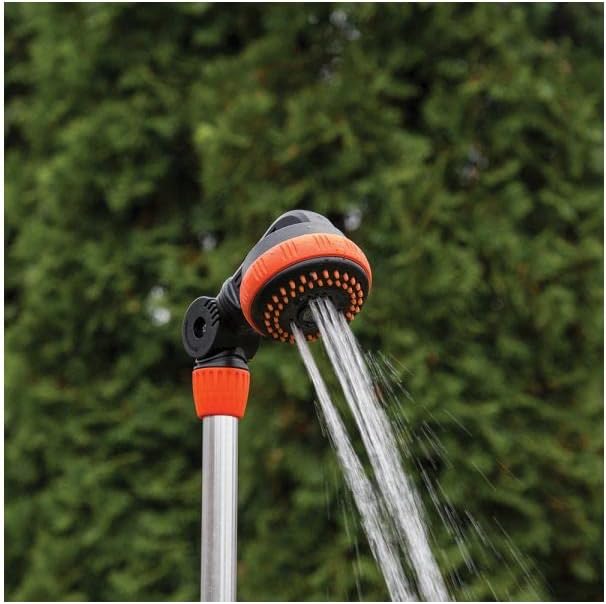 Verstellbare Gartendusche mit Erdspiess
