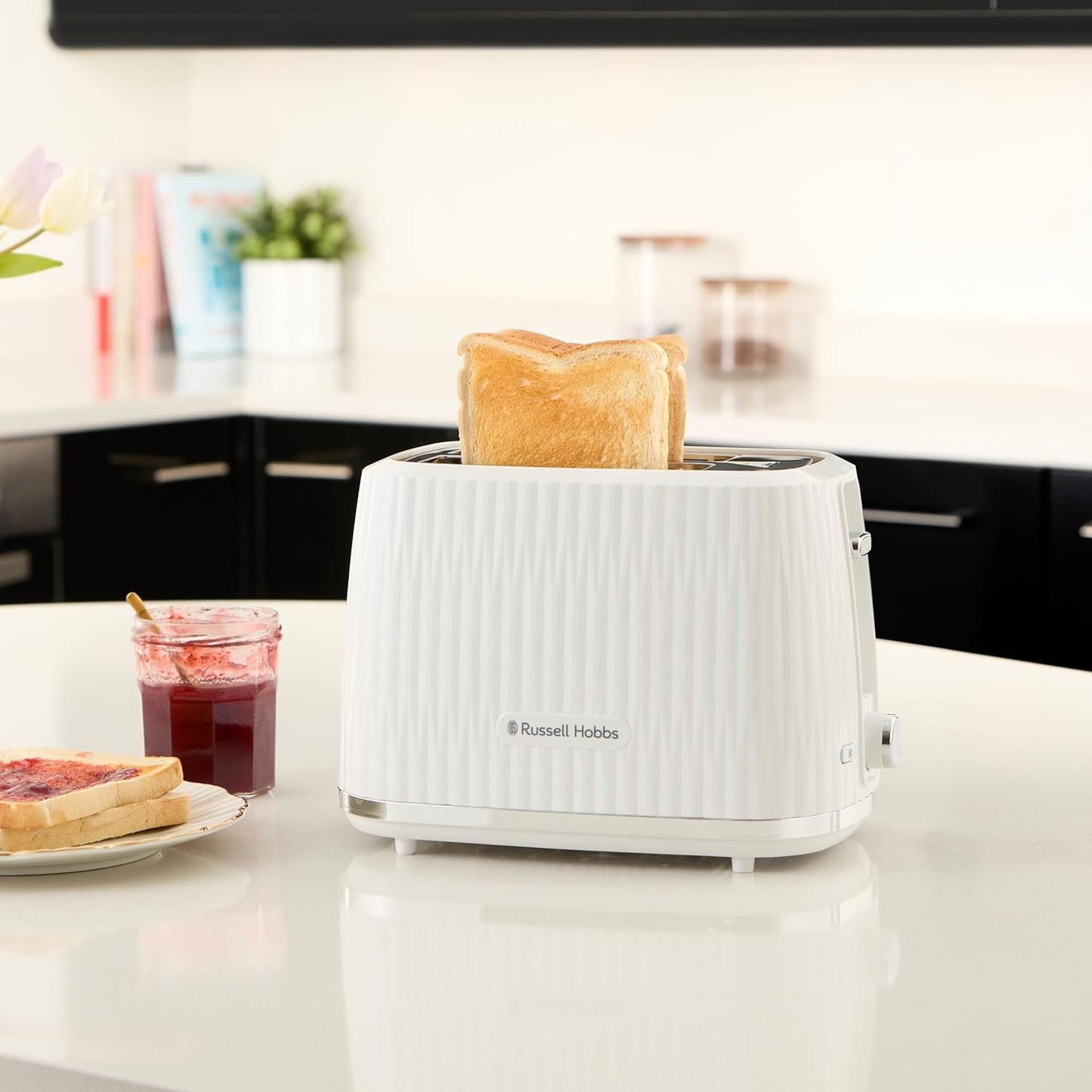 Toaster Eden, Weiss