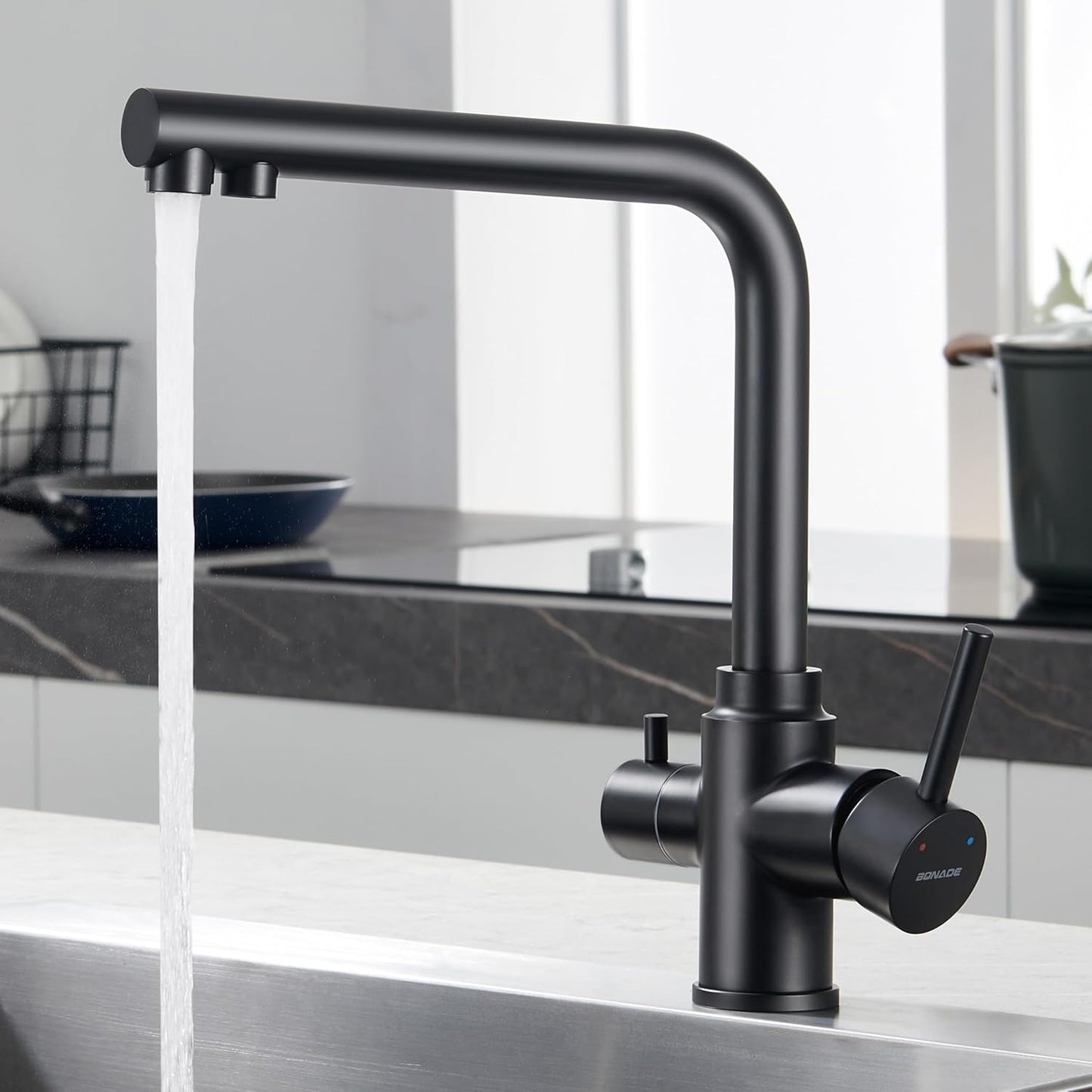 3-Wege Küchenarmatur mit Trinkwasserfunktion, Schwarz