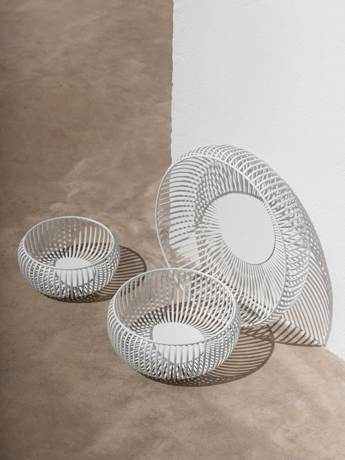 Lito Schale, White M