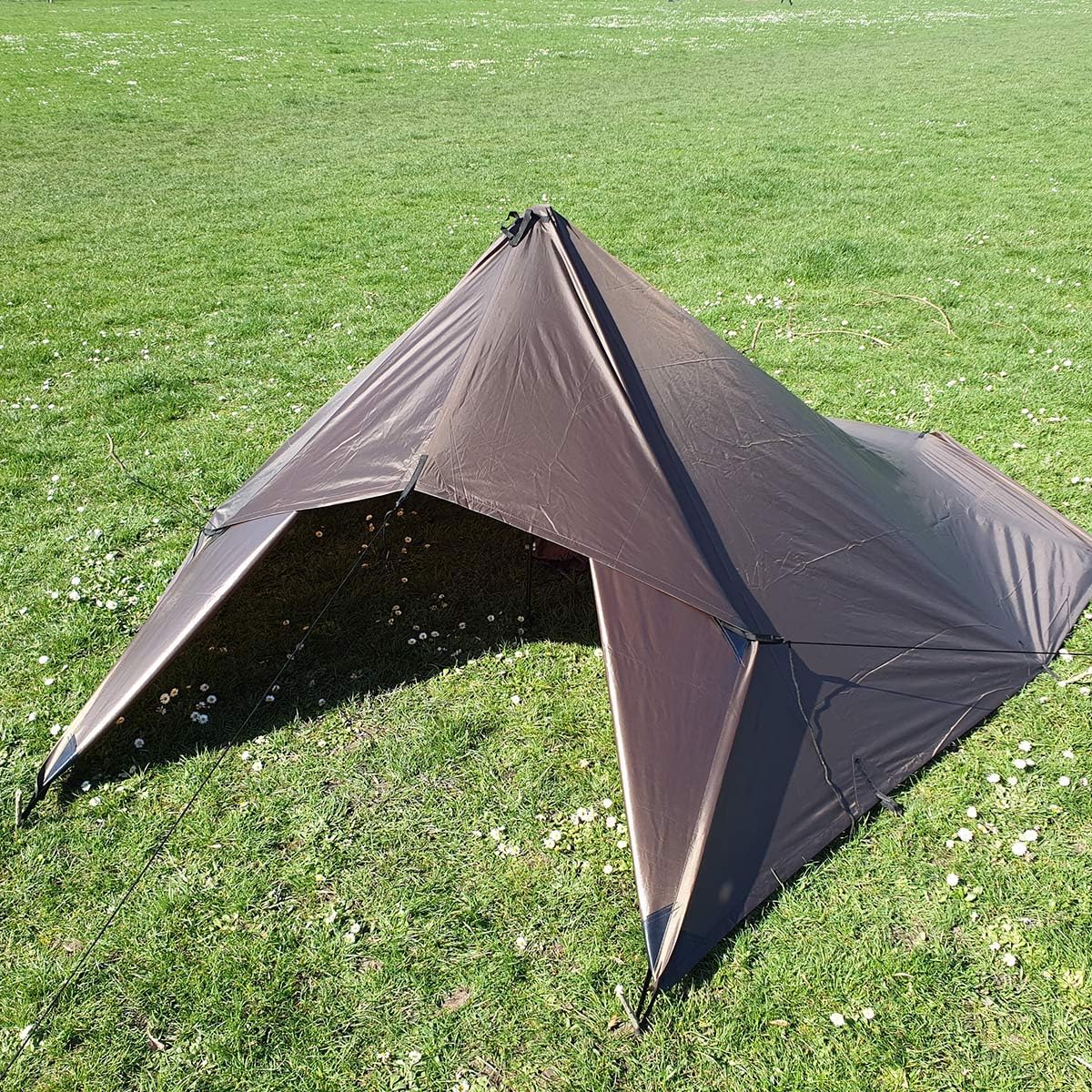 Wetterfestes Tarp, Braun