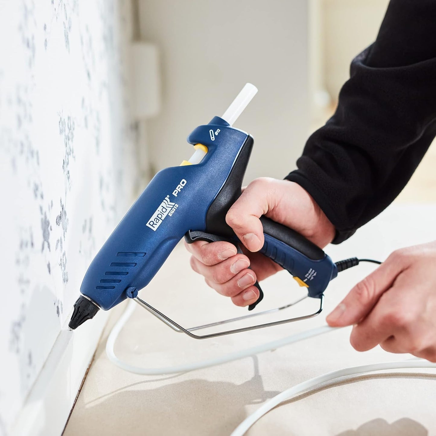 Professionelle Heissklebepistole EG313 im Koffer, EG313 Koffer inkl Klebesticks