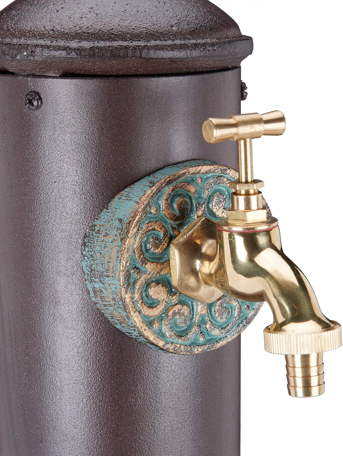 Wasserzapfsäule mit Wasserhahn