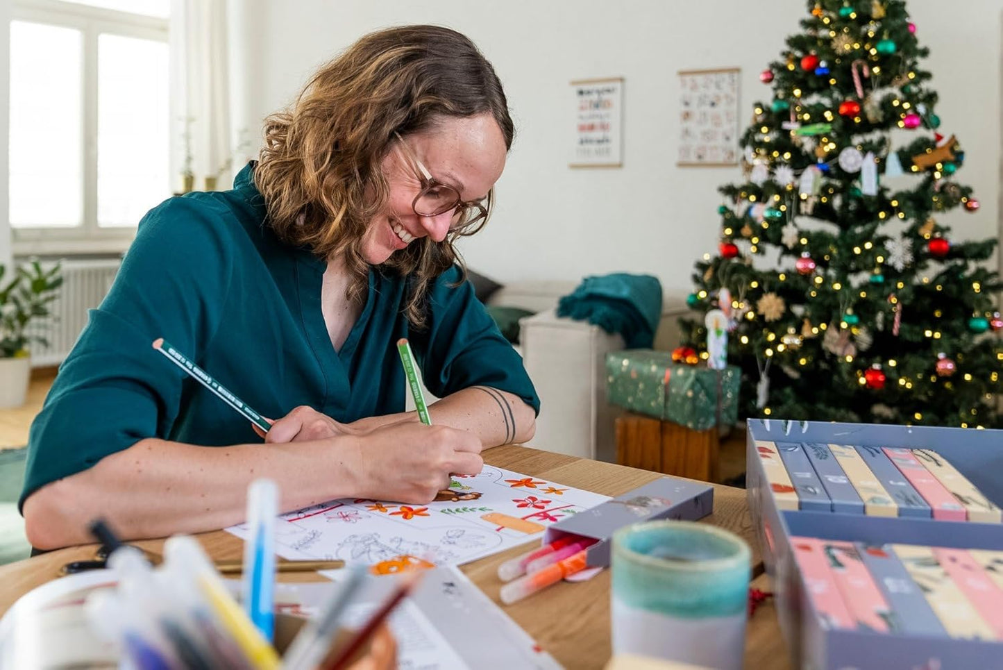 Adventskalender mit über 50 Kreativ-Produkten