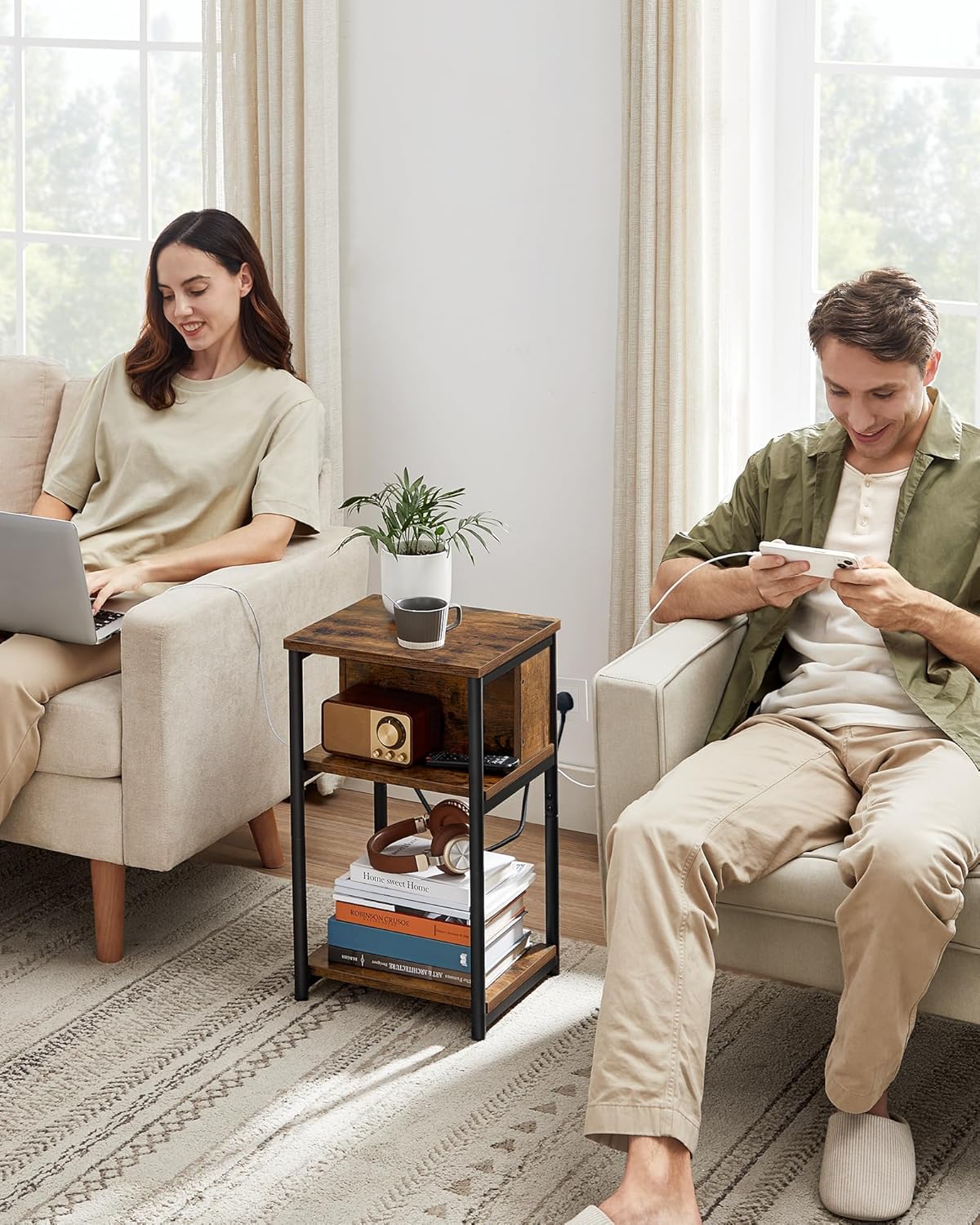Beistelltisch Connect mit Steckdose und USB-Anschlüssen, Rustikales Braun + Schwarz