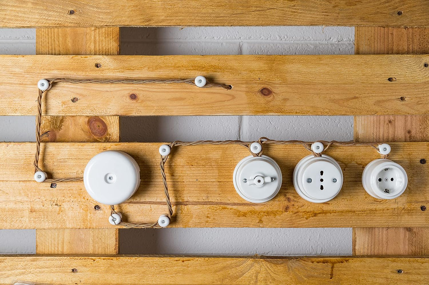 Schräge Decken-/Wandleuchte E27, 1 einheiten Corten