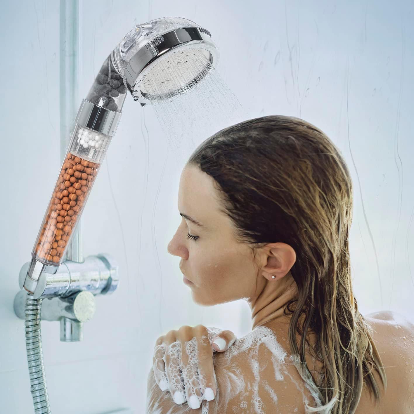 Wellness-Duschkopf mit Mineralperlen & 3 Wasserstrahl-Modi, mit Mineralperlen