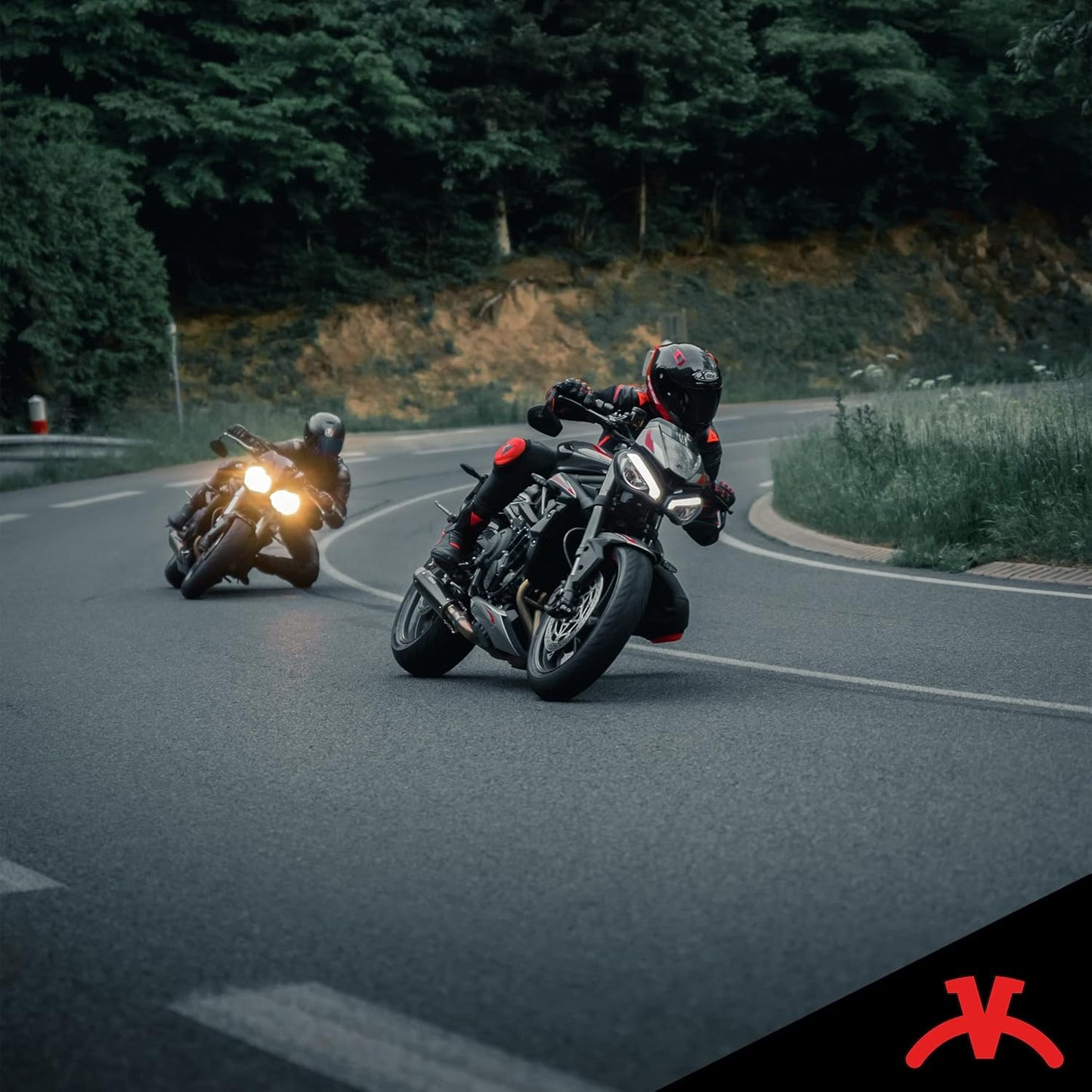 Helmhalterung für Motorradhelme Wandmontage