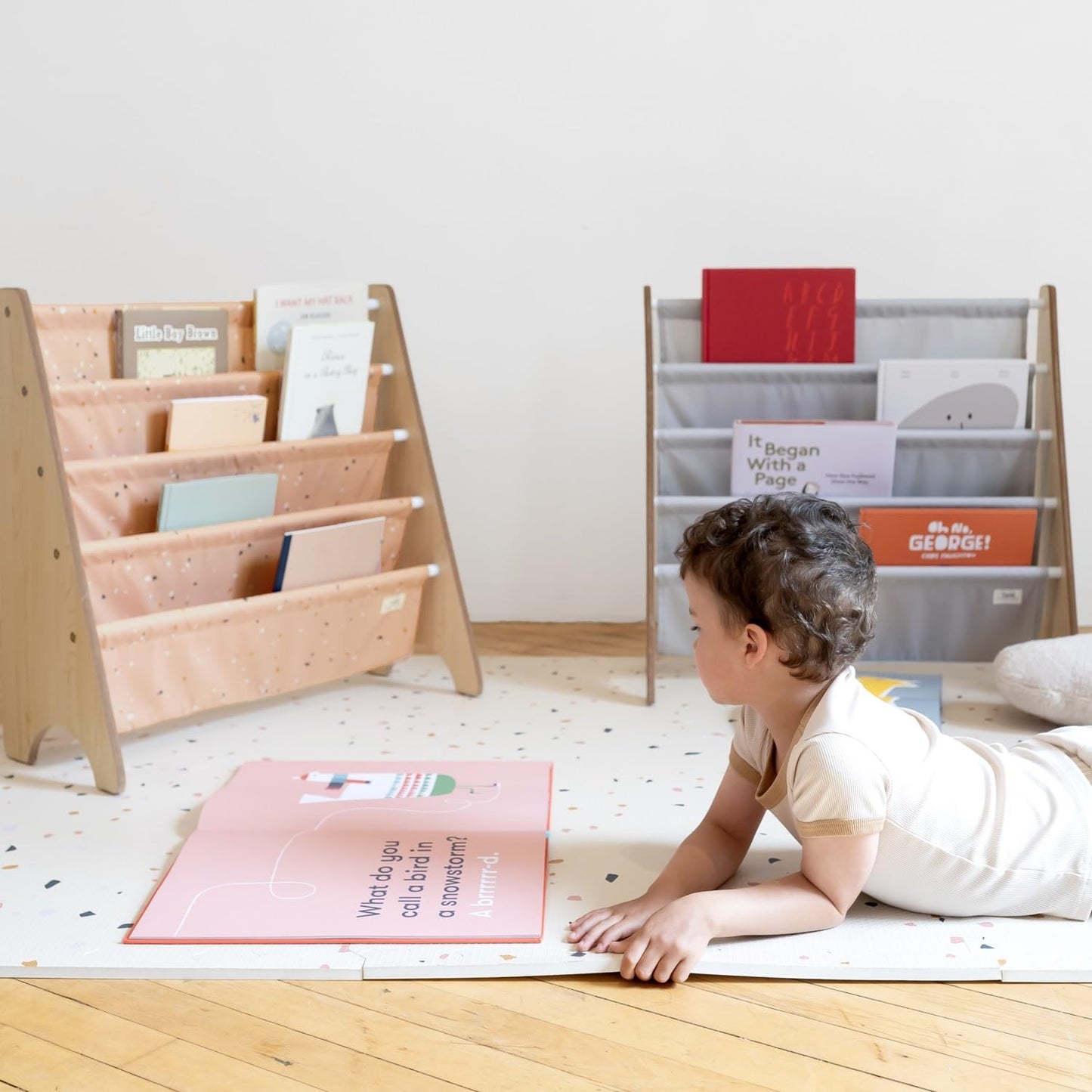Kinder Bücherregal aus Holz, Montessori Regal, Hellgrau