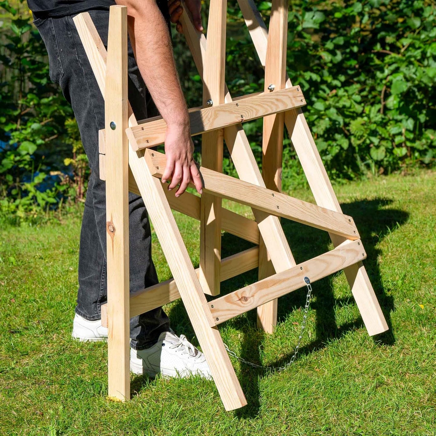 Klappbarer Sägebock für Kaminholz