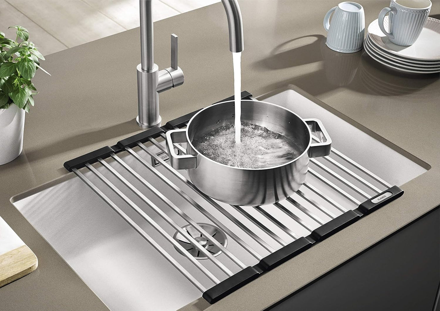 Faltbare Abtropfmatte für Küchenspüle, 460L x 440W mm Schwarz/Silber