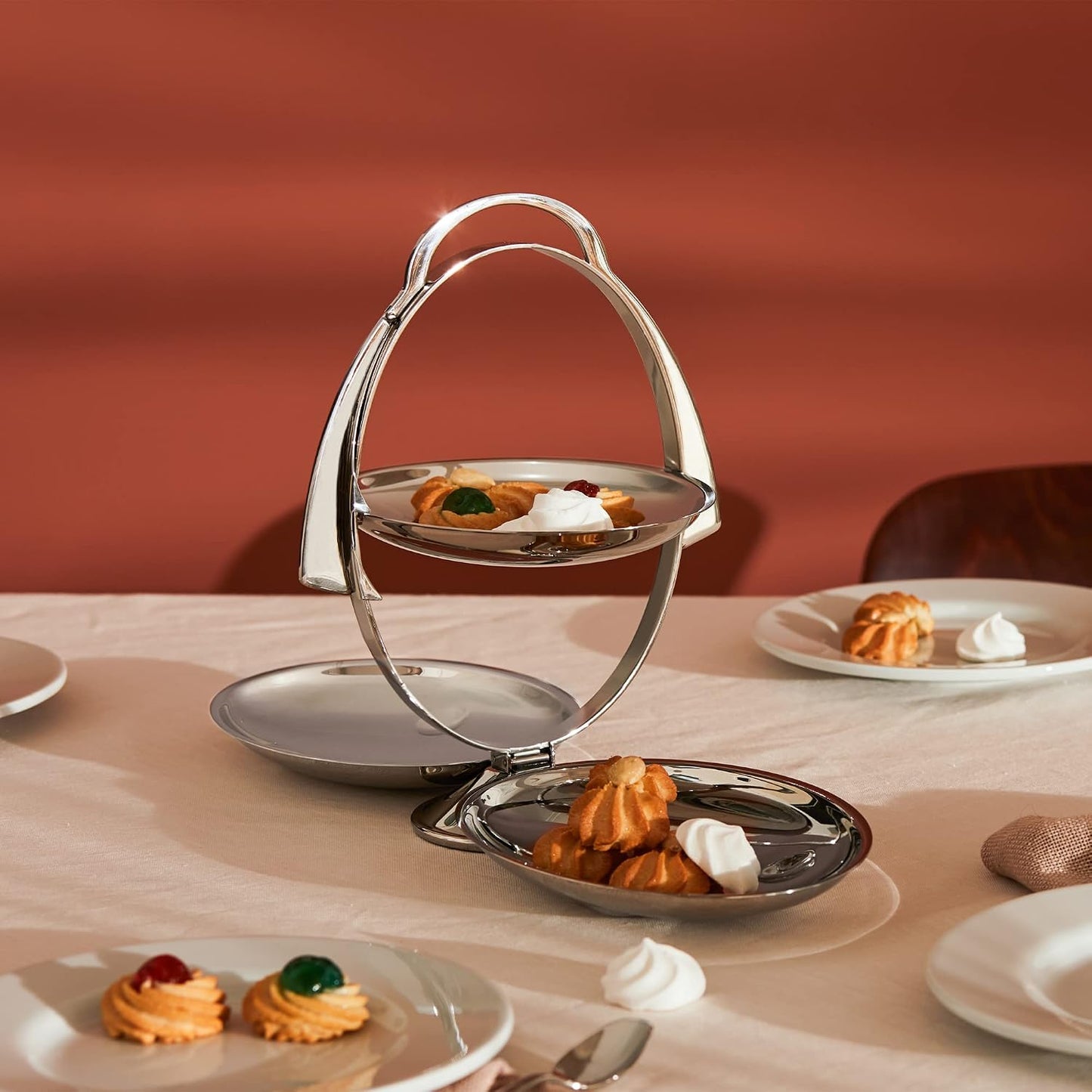 Anna Gong Etagere, Single