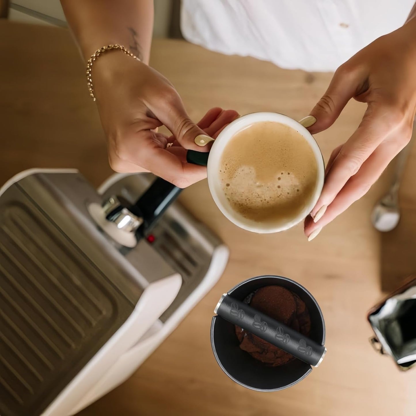 Espresso Knock Box mit Bürste und Rutschschutz