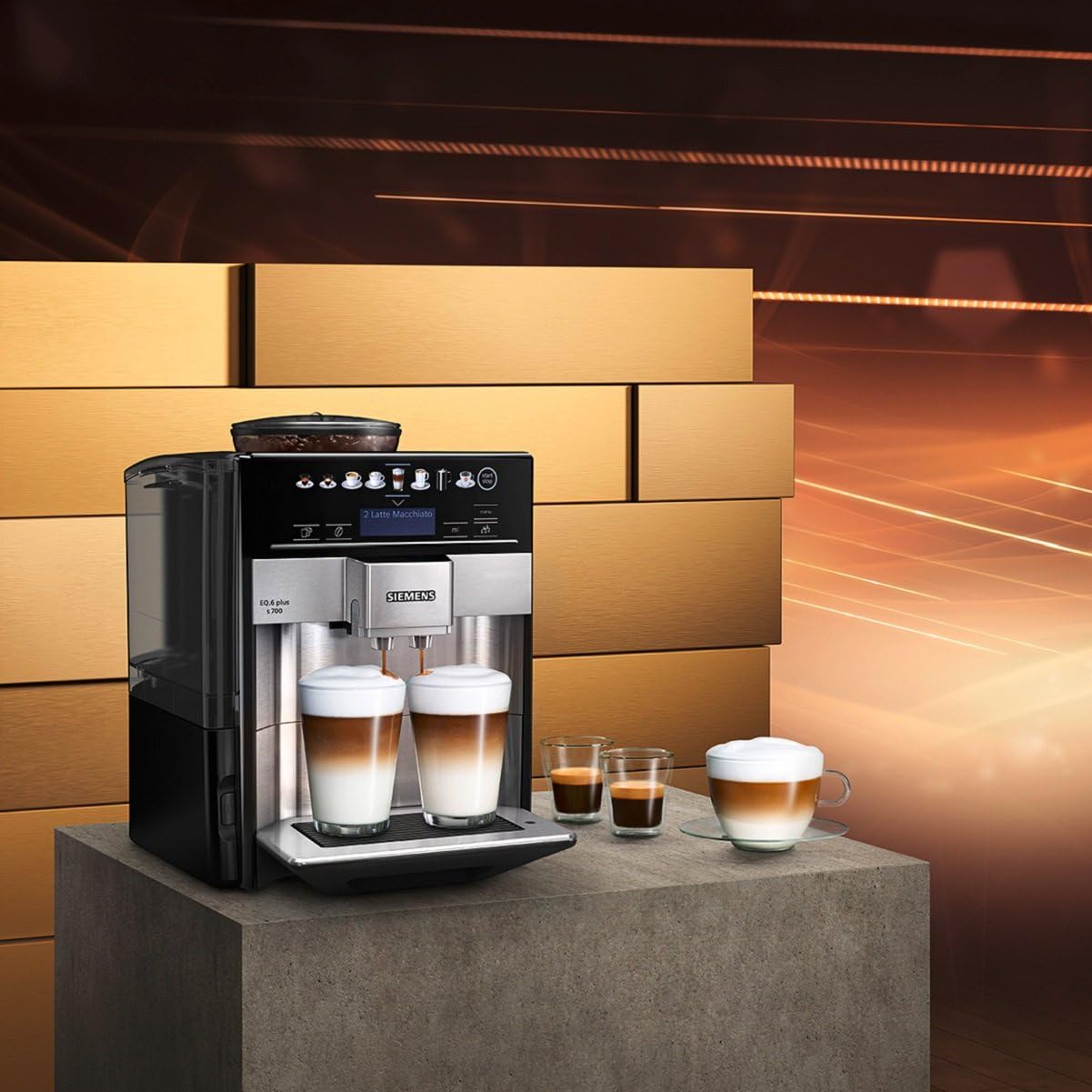 Kaffeevollautomat EQ6 plus s700 mit Milchaufschäumer, Kaffeevollautomat