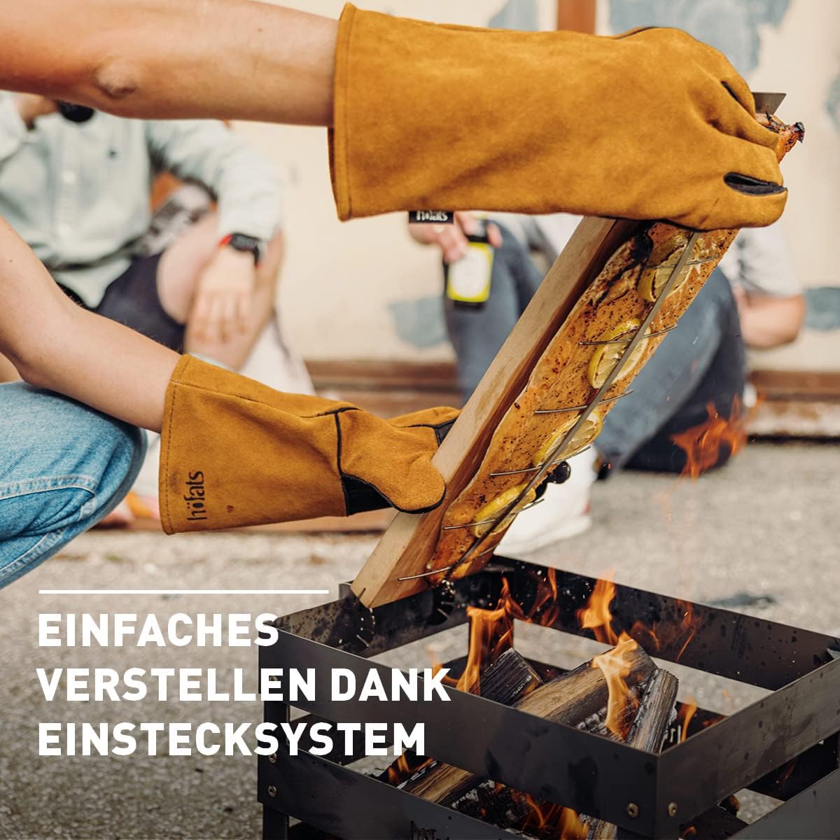 Flammlachsbrett, Flammlachs mit Halterung