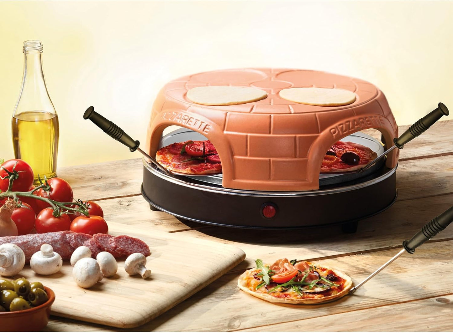 Pizzarette mit Terracotta-Haube für 4 Personen, für bis zu 4 Personen