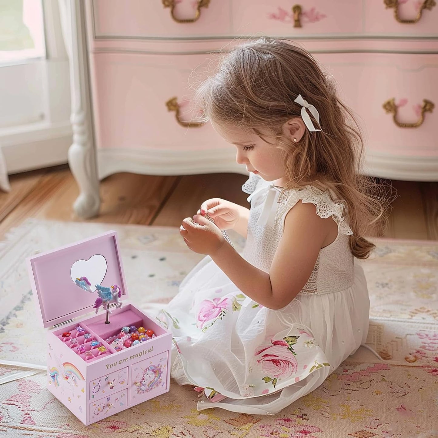 Schmuckkästchen mit Einhorn-Motiv